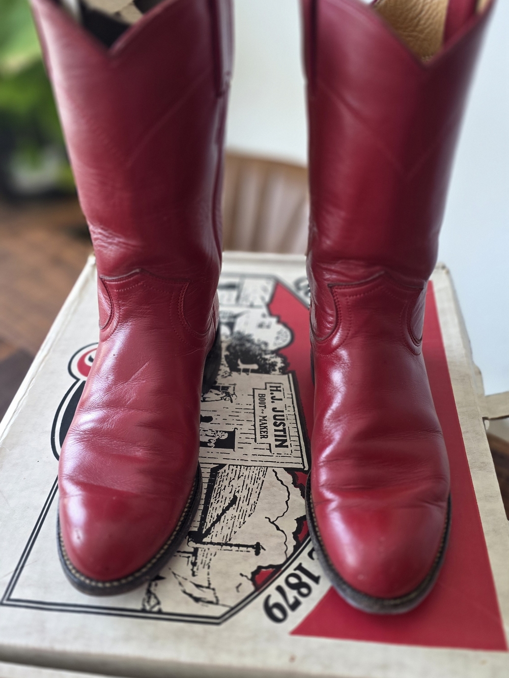 Vintage Justin Red Leather Roper Cowboy Boots Style L3055 - Picture 2 of 4